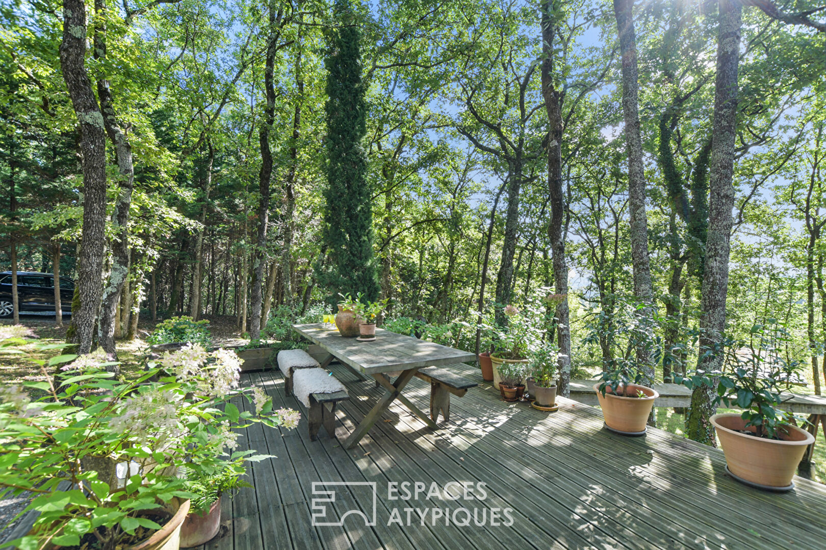 Architect’s house in the woods in Auch