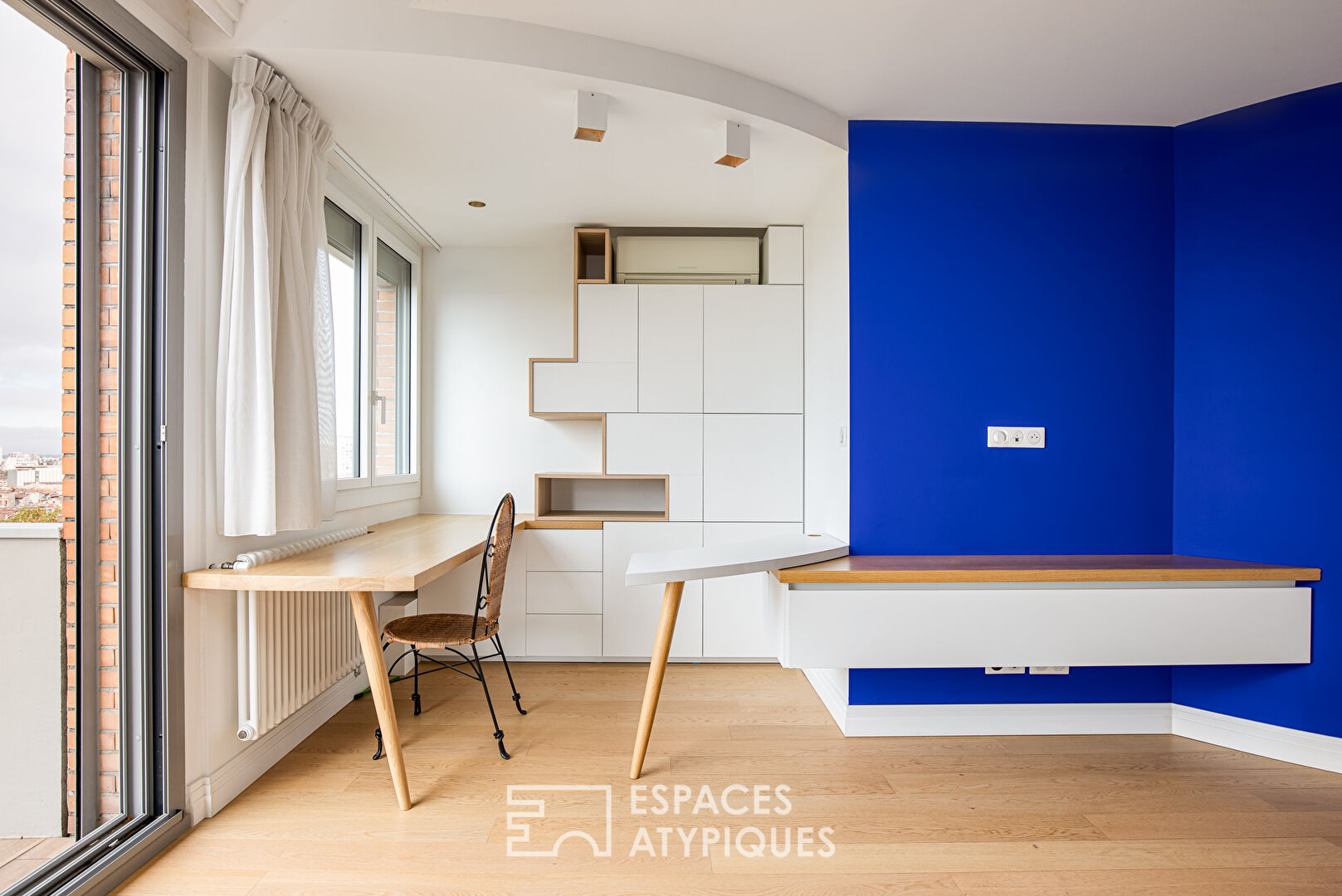 Appartement d’architecte en dernier étage avec vue et terrasse