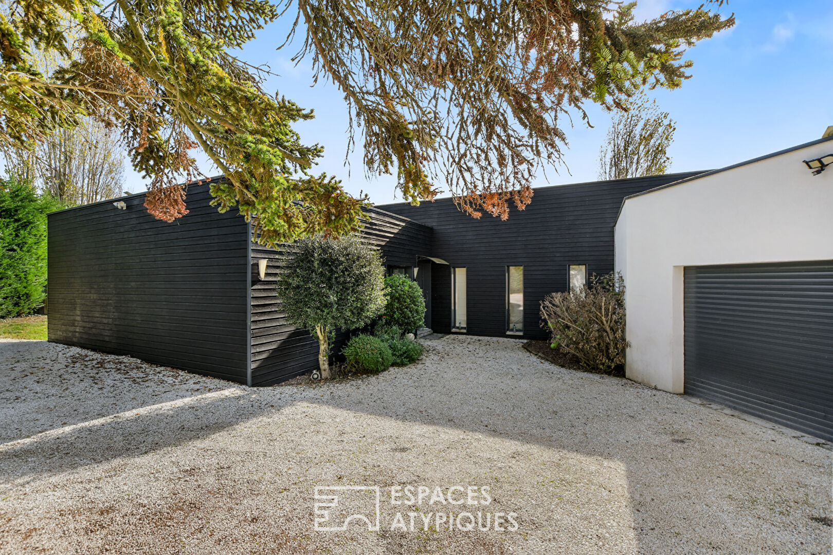 Maison contemporaine de plain-pied à Saint Jean