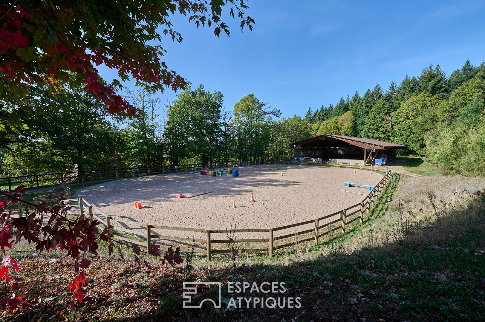 Hameau au pied du mont Beuvray, dans le Morvan