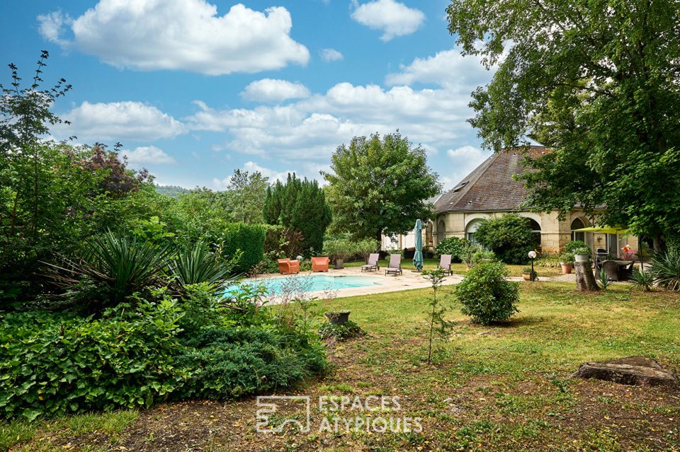 Propriété de caractère proche Dijon avec piscine