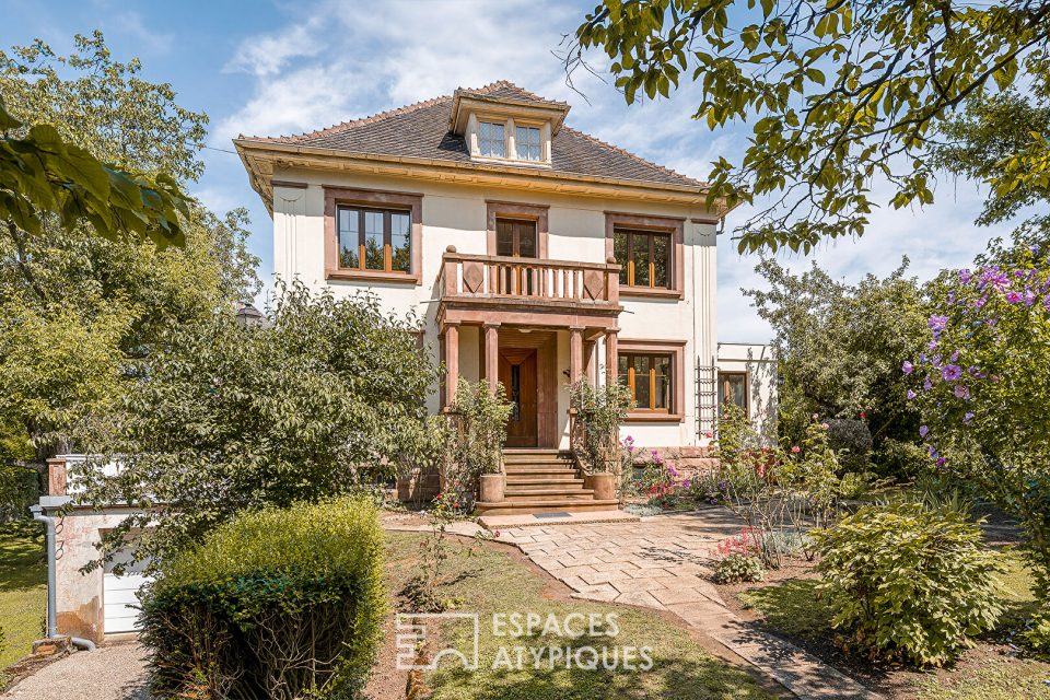 Maison de maître dans un écrin de verdure