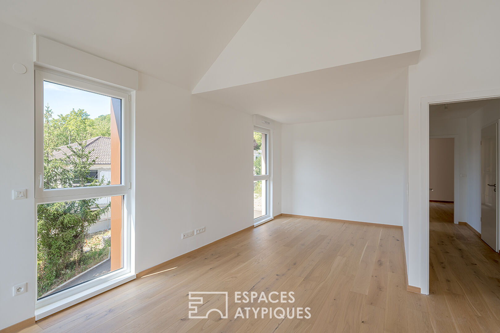 Penthouse with terrace and view of Mont Saint Odile