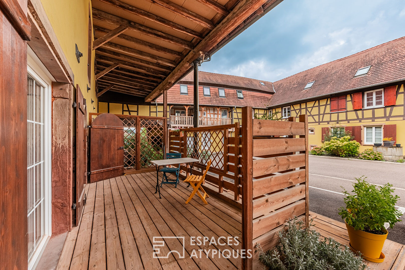 Loft avec terrasses et jardin