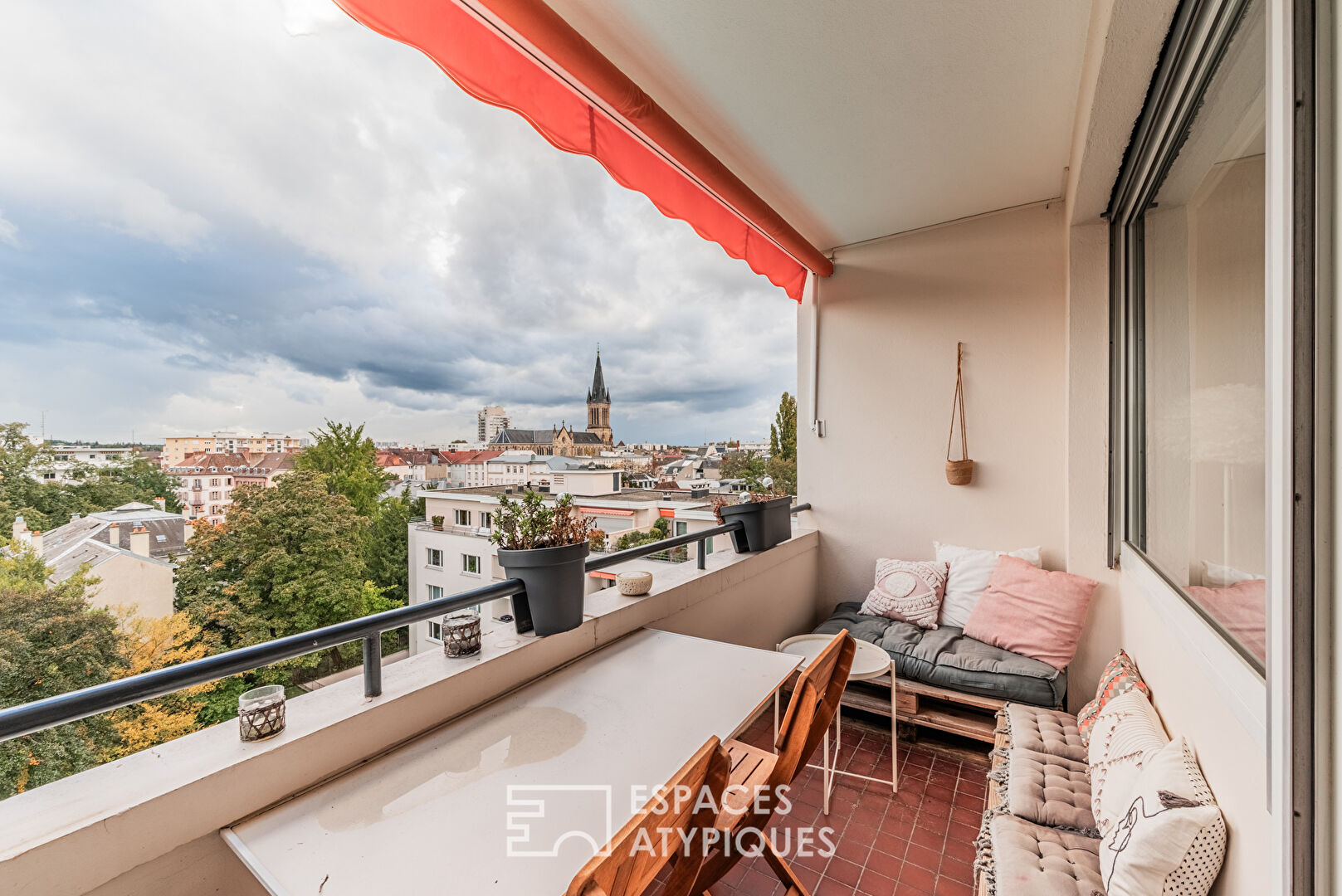 Appartement de charme avec vue dégagée