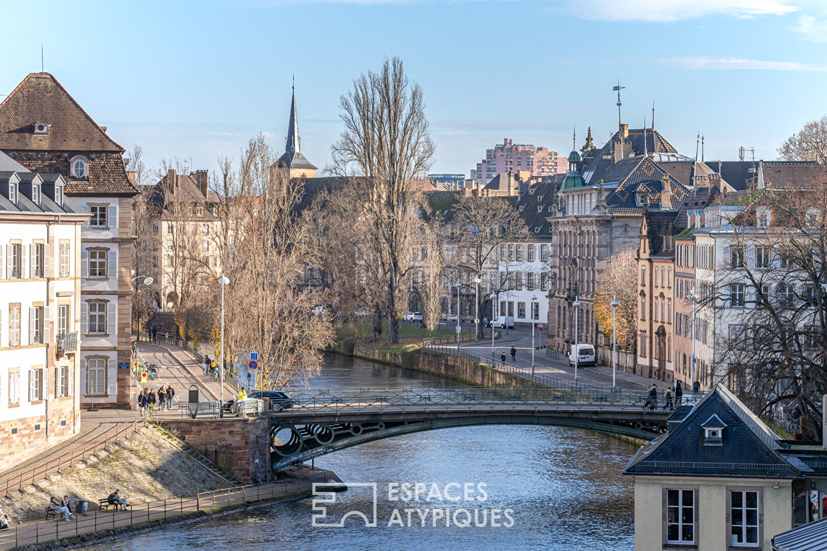 Appartement avec terrasse et vue sur l’Ill à la Petite France