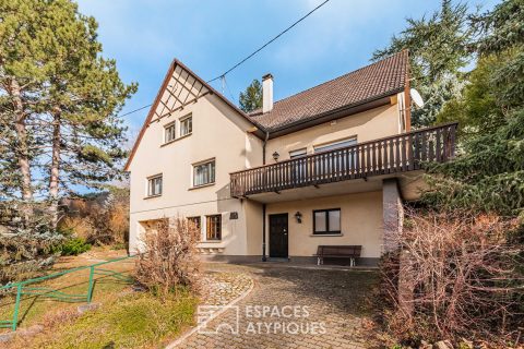 Maison d’architecte à rénover avec vue sur les Vosges