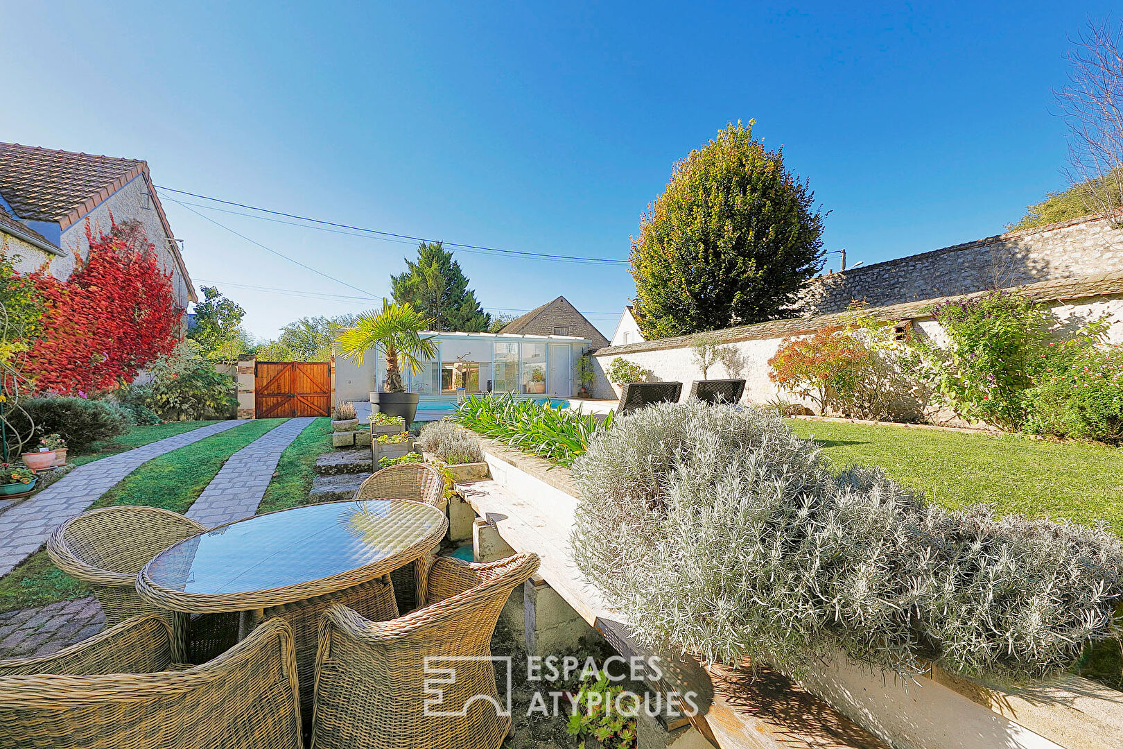 Charmante maison de village avec piscine et jardin