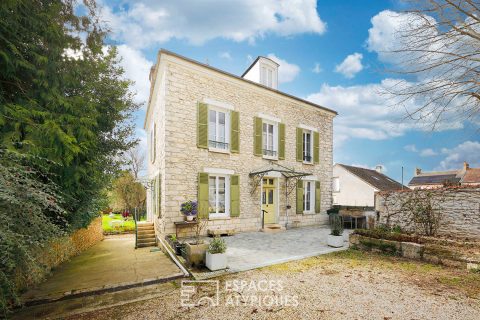 Belle maison bourgeoise et belle longère avec jardin