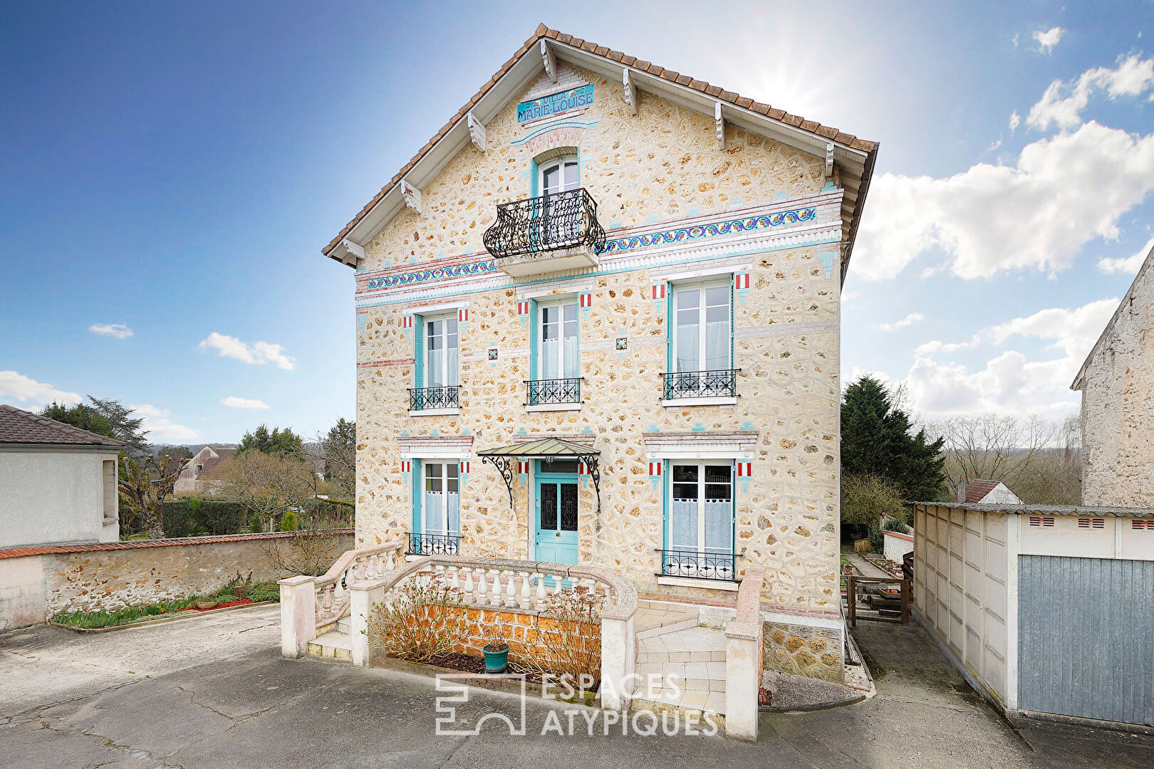 Millstone villa from 1900 with garden