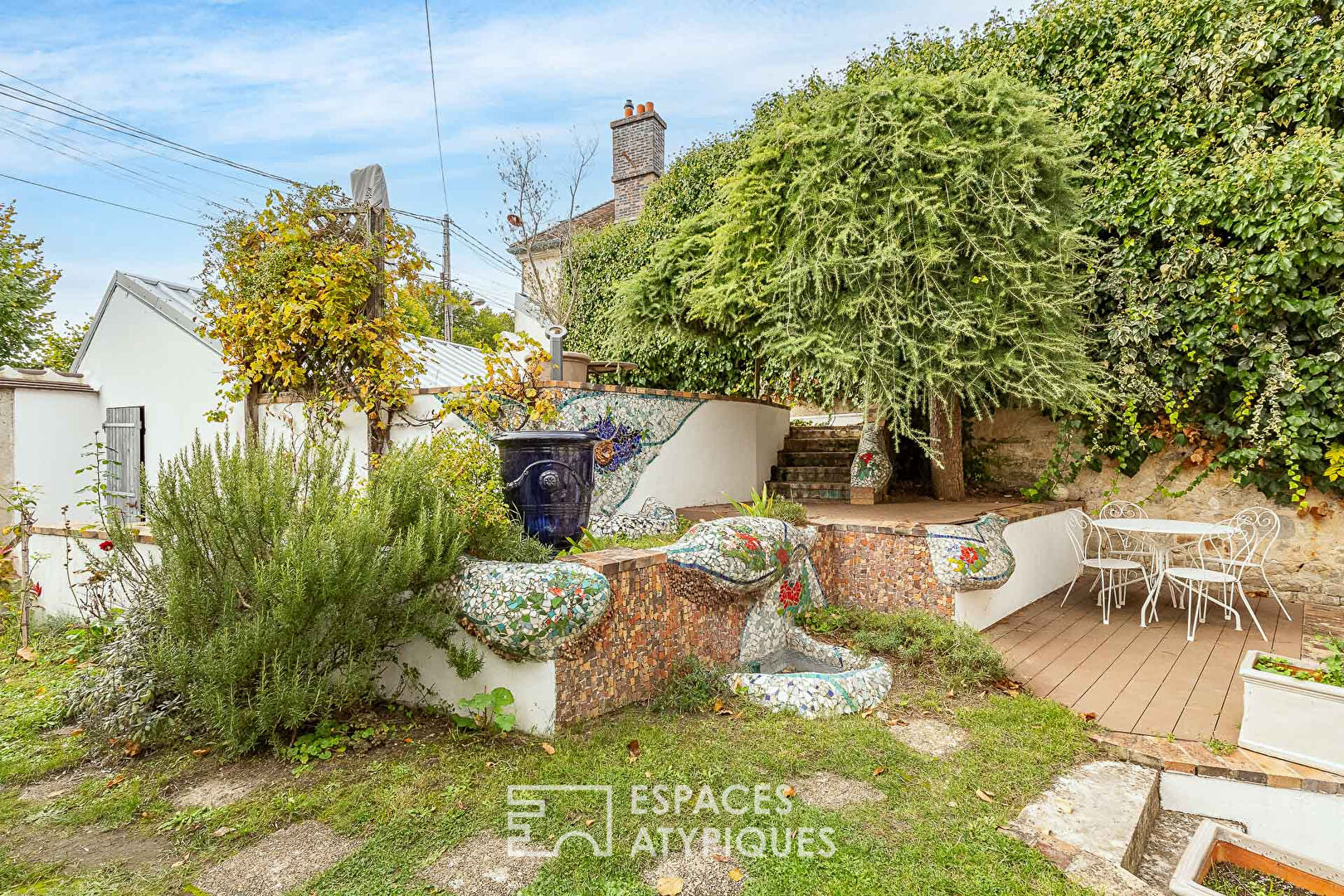 Maison bourgeoise avec jardin en centre-ville