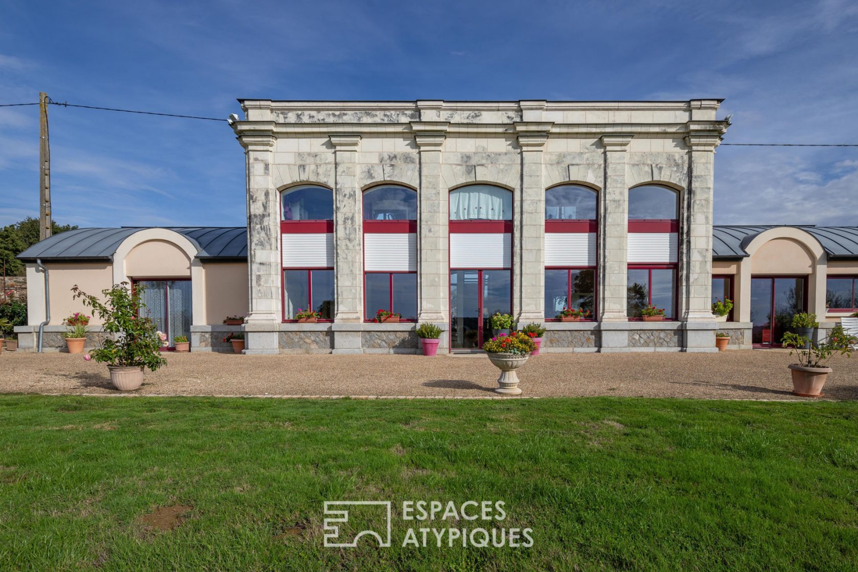 Magnifique orangerie du XVIII ème siècle en haut Anjou