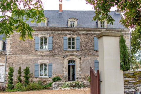 Manoir du XVIIe avec piscine