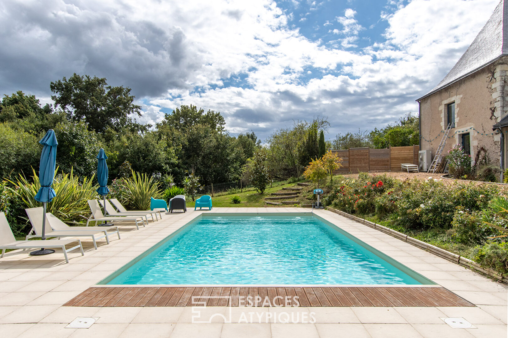 Manoir du XVIIe avec piscine