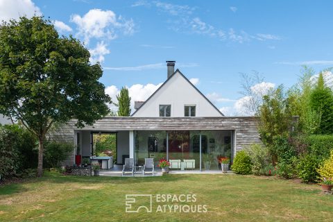 Maison familiale et son extension contemporaine