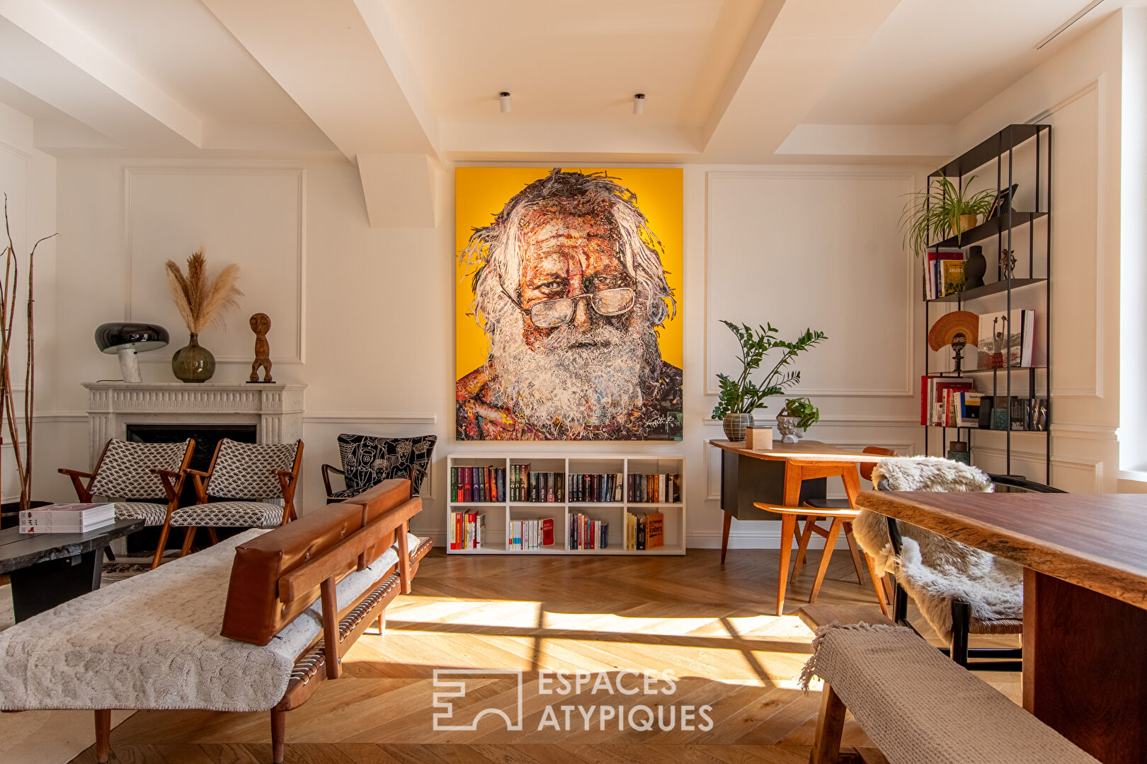 Apartment with exceptional renovation in the heart of Doutre