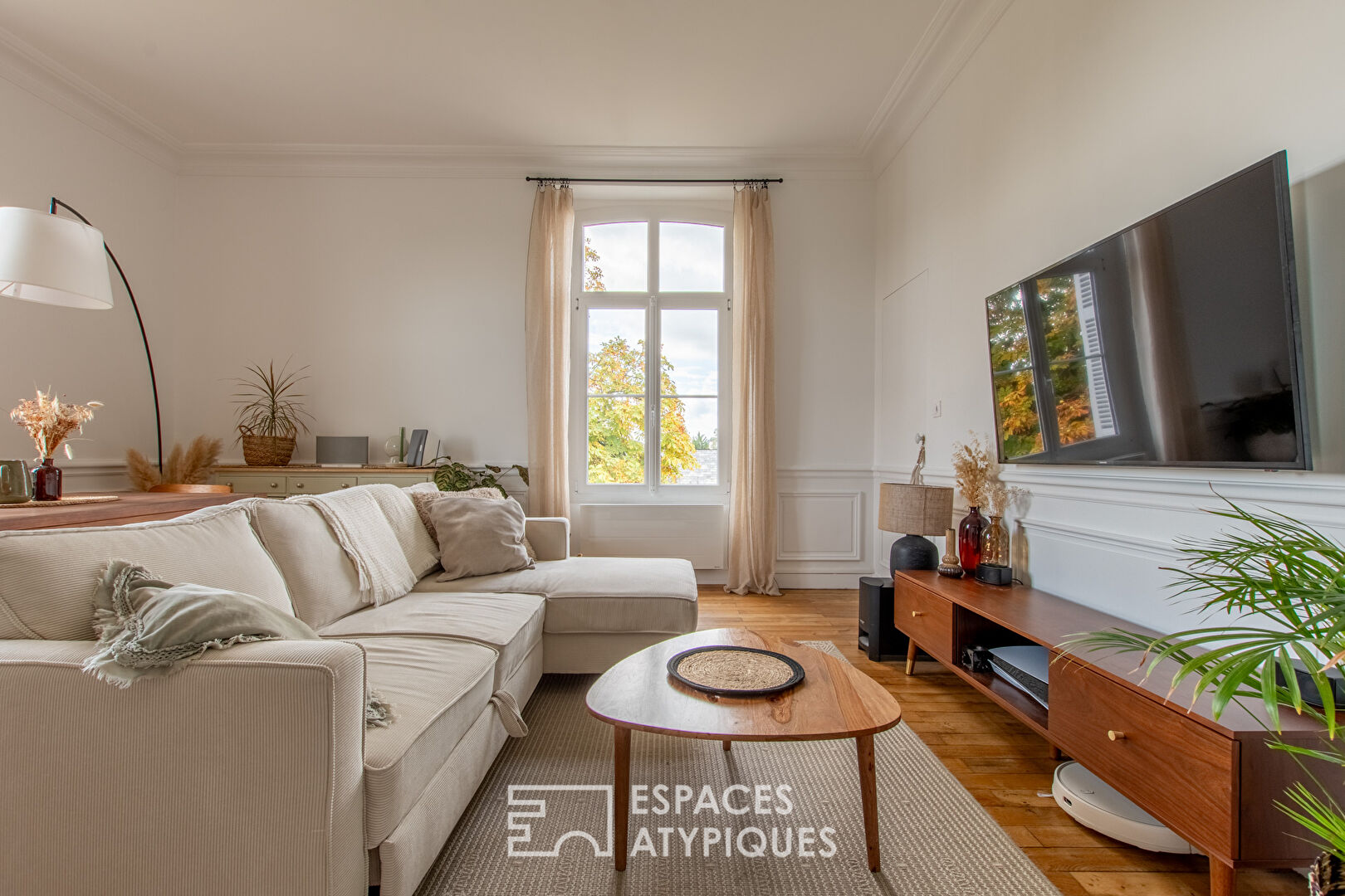 Appartement rénové dans l’ancien au bord du Lac de Maine