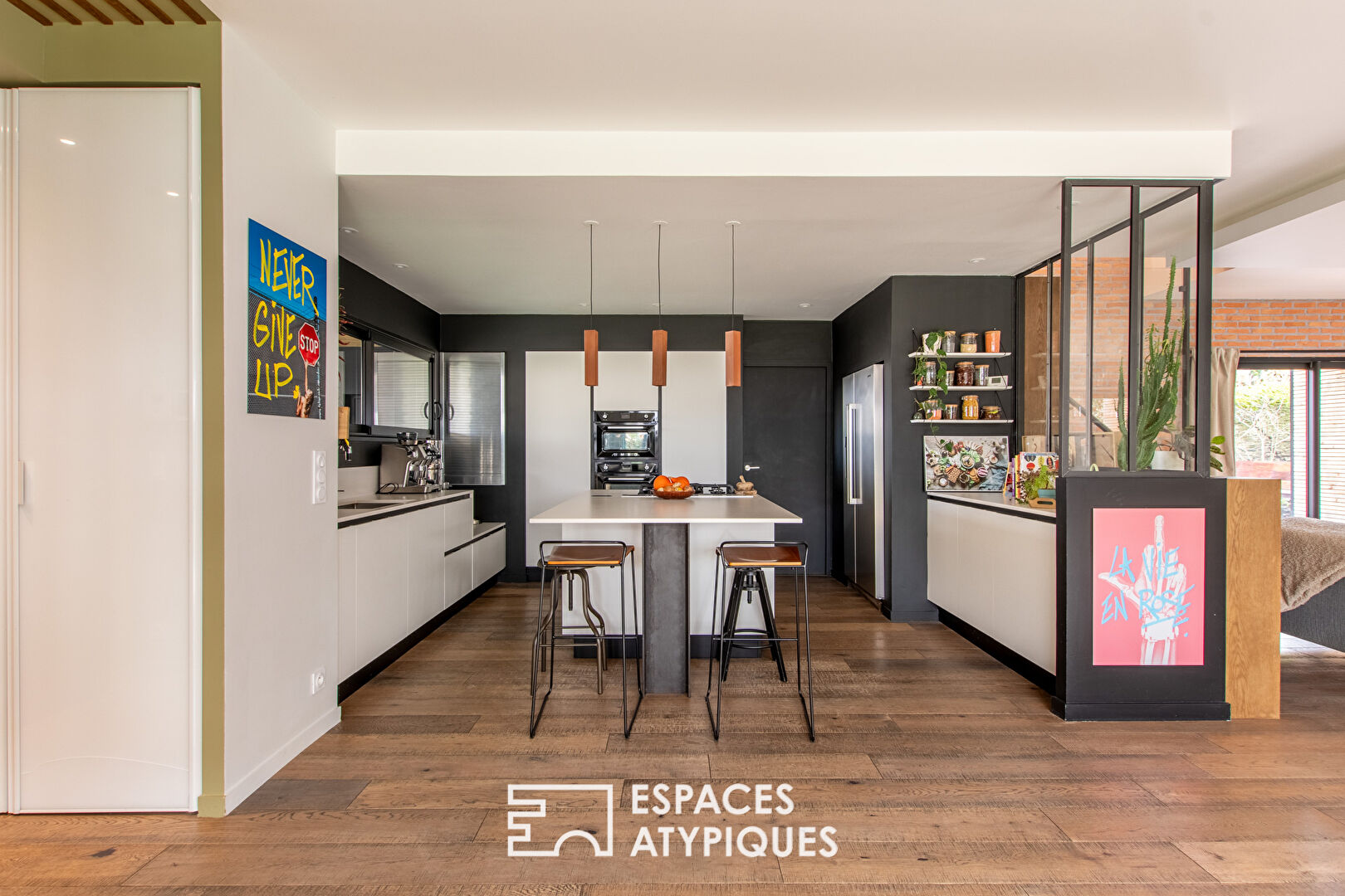 Maison contemporaine à l’ambiance Chaleureuse