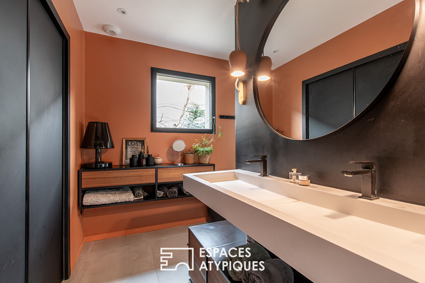 Maison contemporaine à l’ambiance Chaleureuse