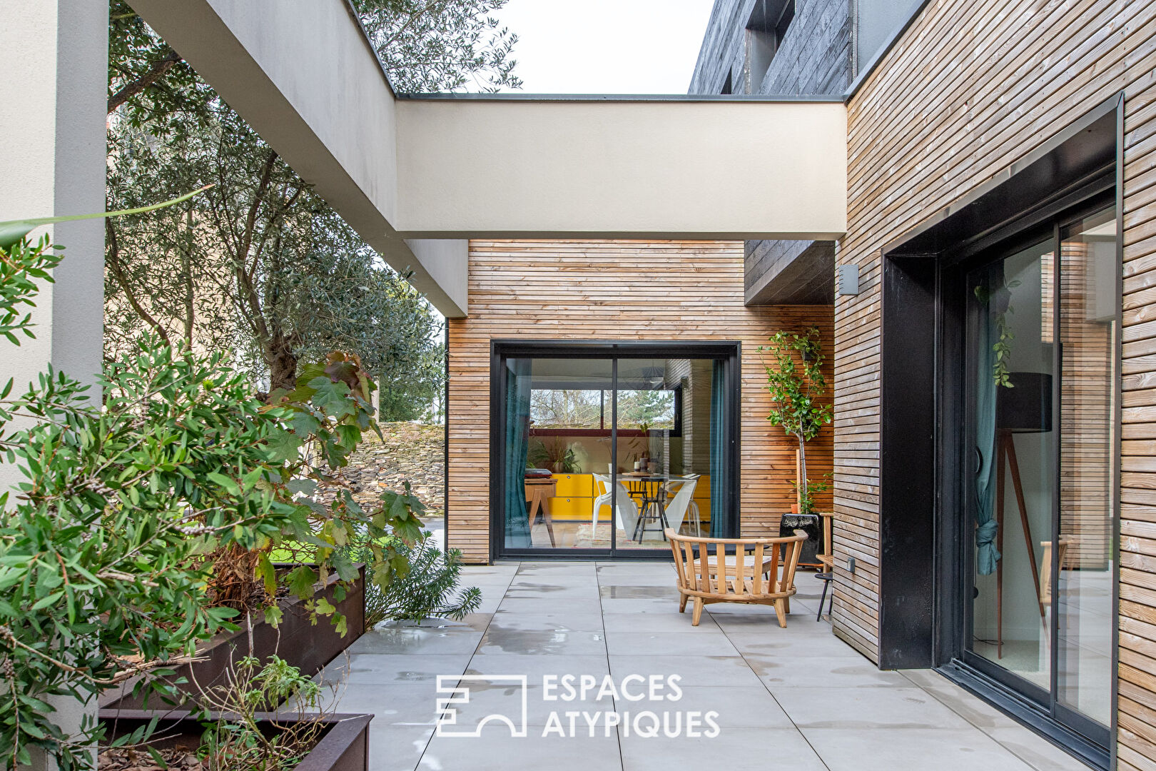 Maison contemporaine à l’ambiance Chaleureuse