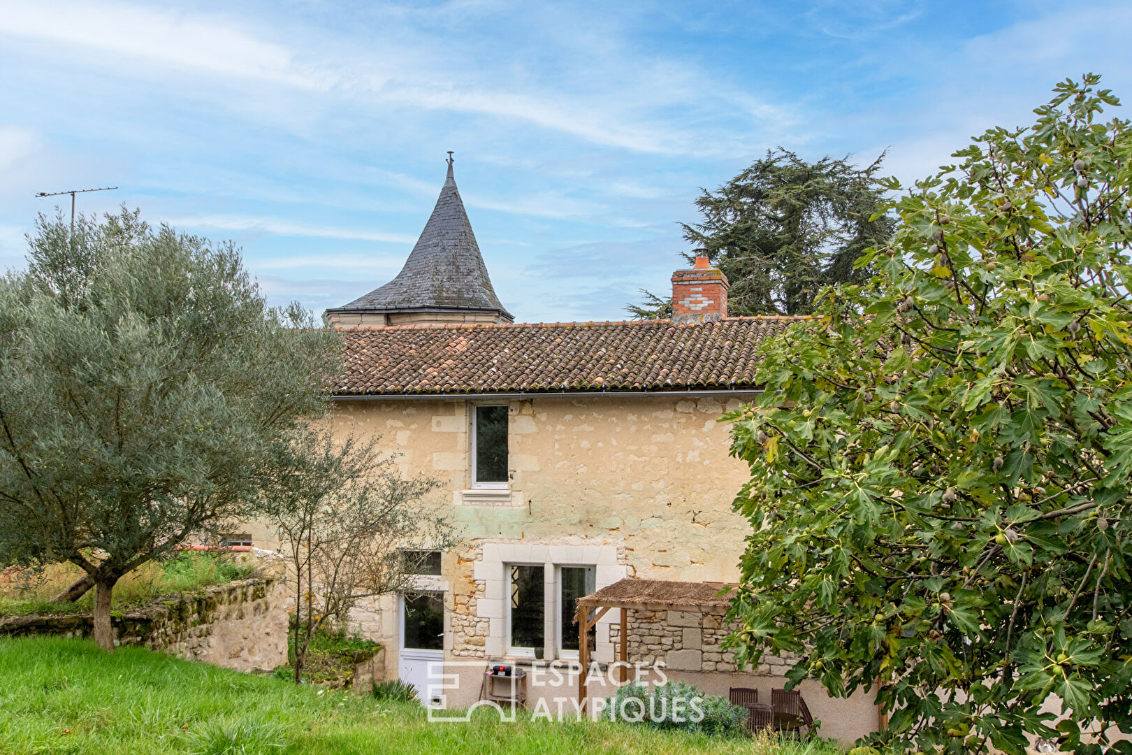 Former 17th century Canon property