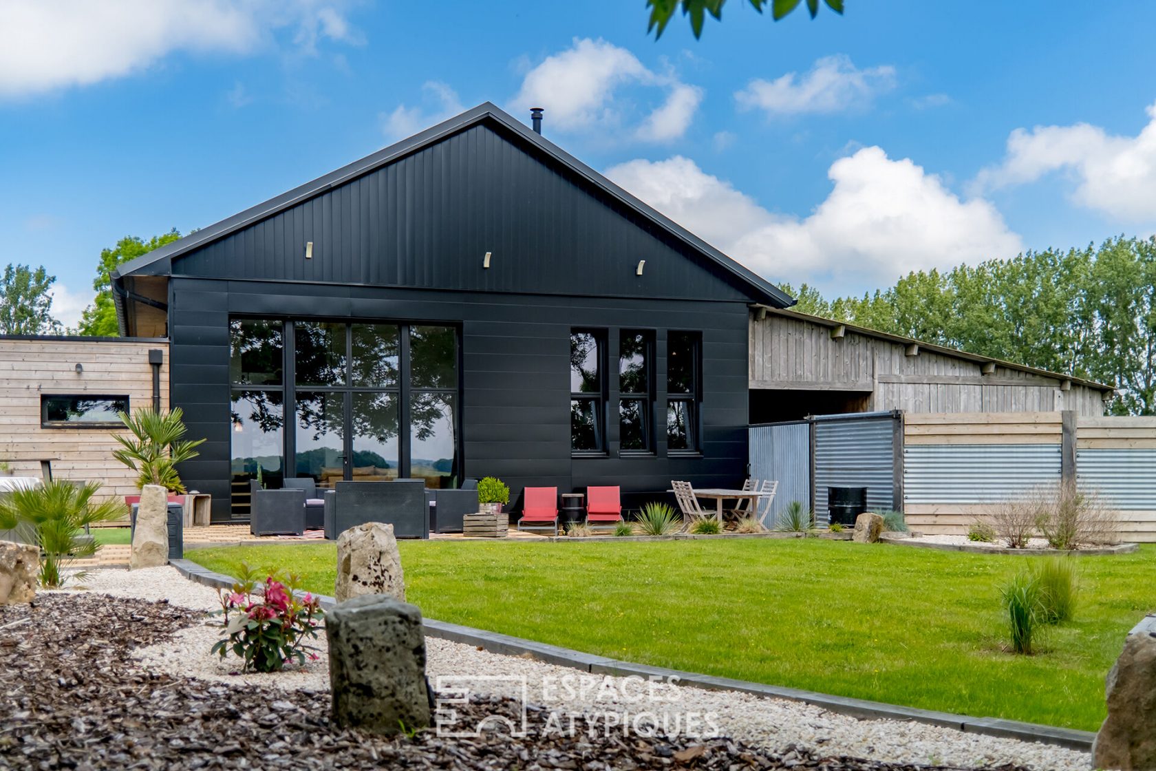 Former agricultural building renovated by an architect with equestrian estate