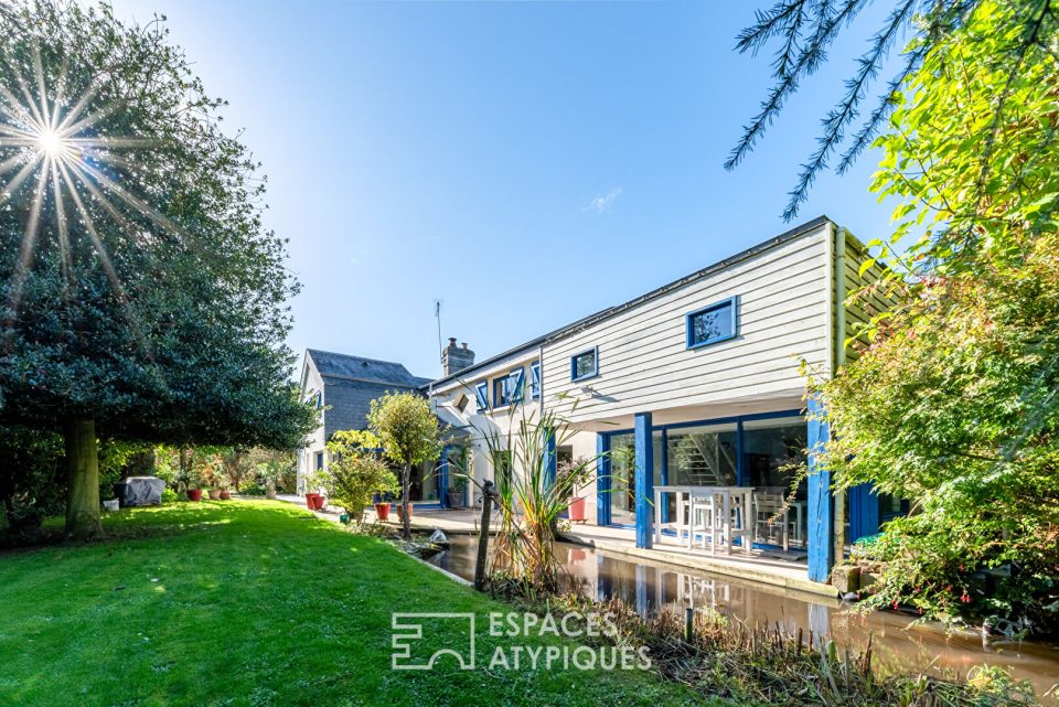 Ancienne chaumière rénovée avec extension d'architecte et piscine intérieure