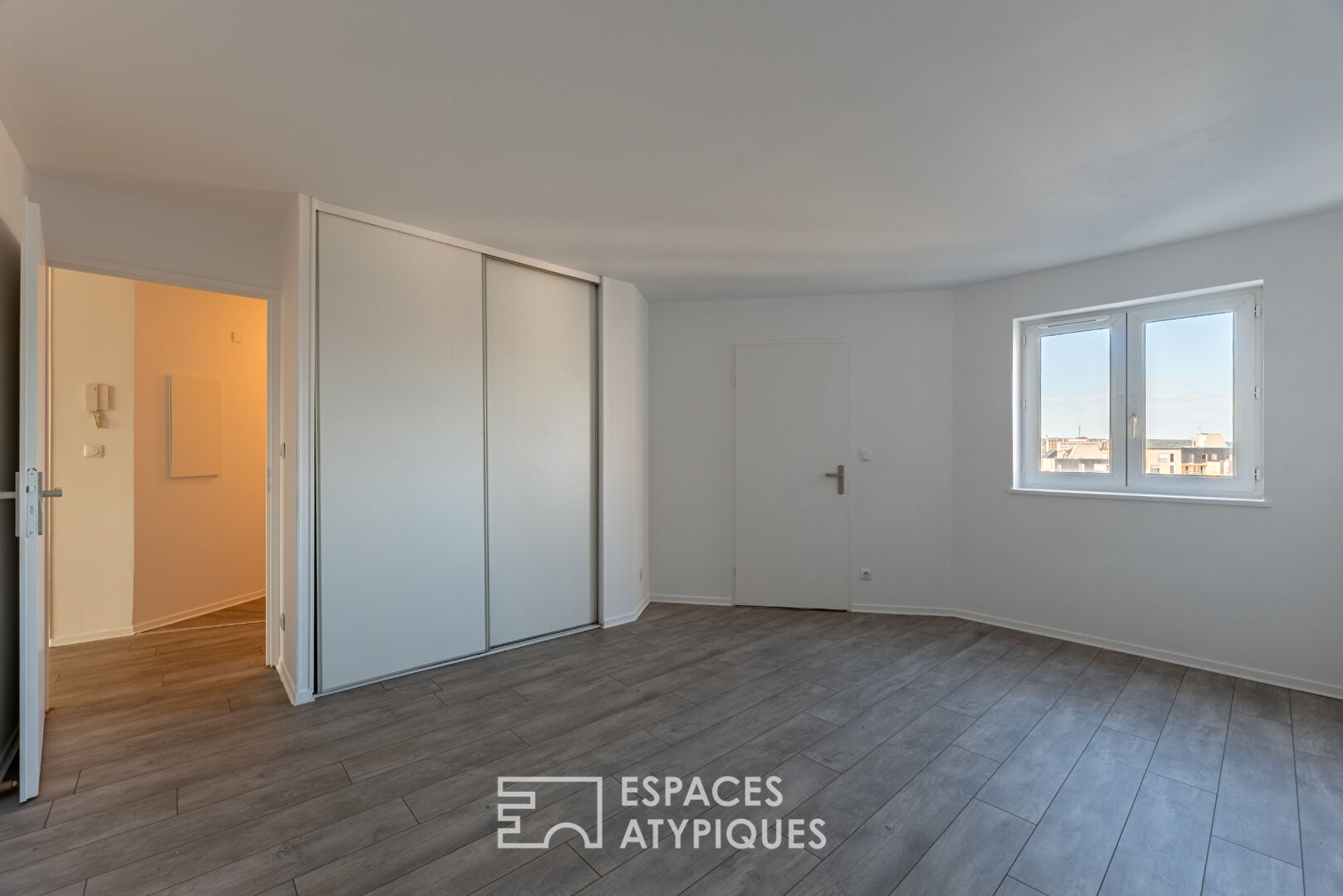 Appartement spacieux avec vue dégagée