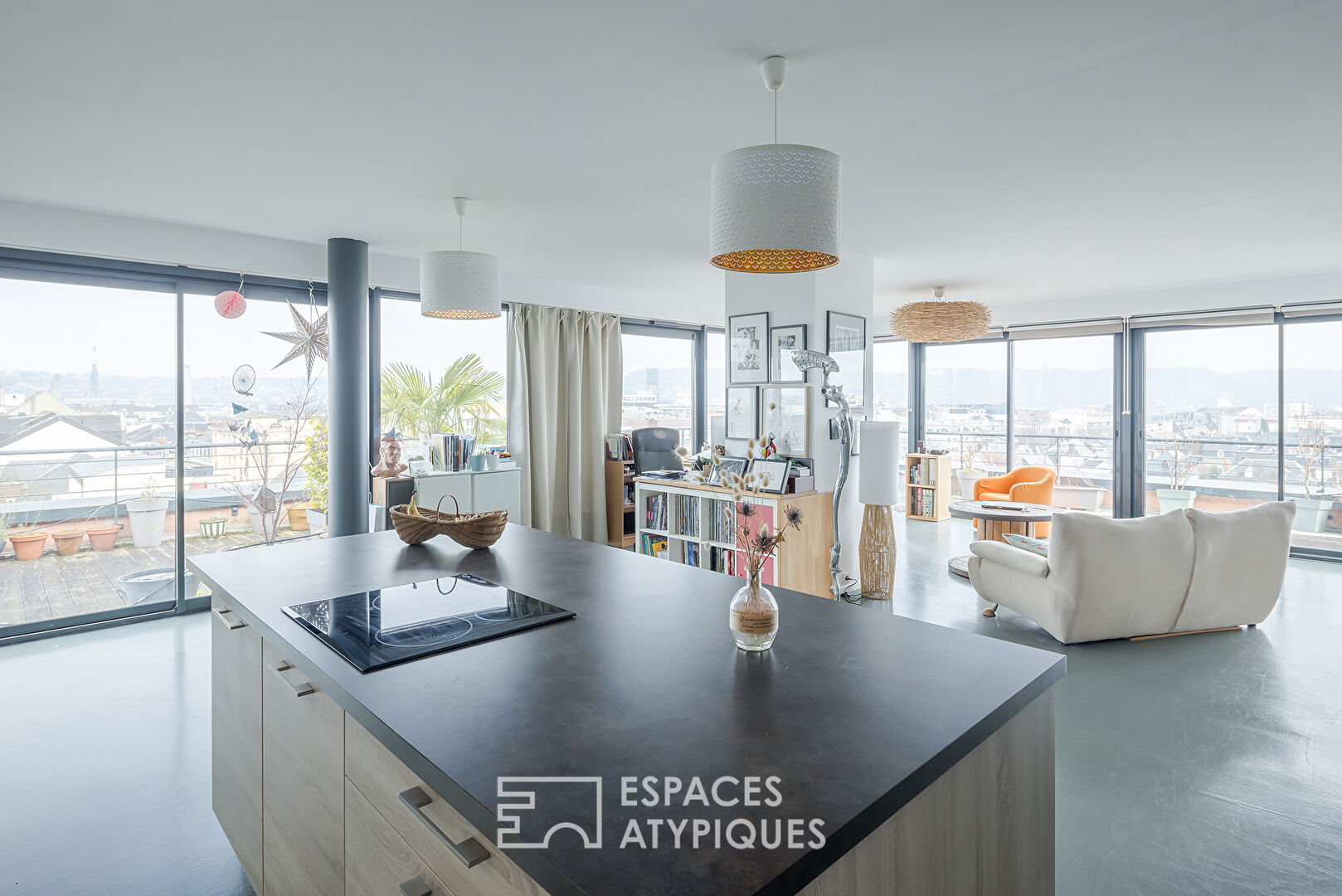 Loft avec terrasse de 115m2 proche du Jardin des Plantes