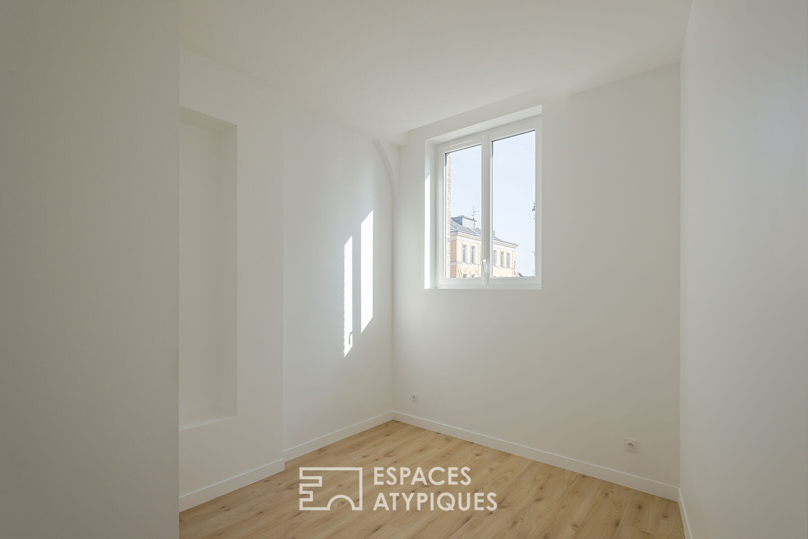 Appartement dans une ancienne école quartier Jouvenet