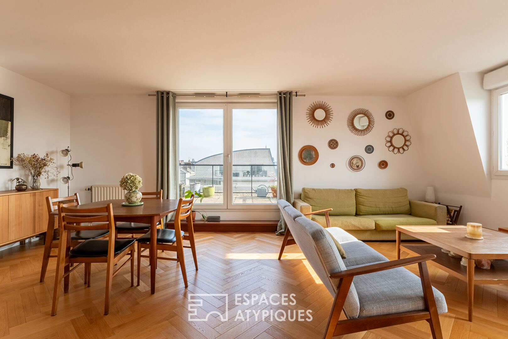 Appartement avec terrasse au dernier étage