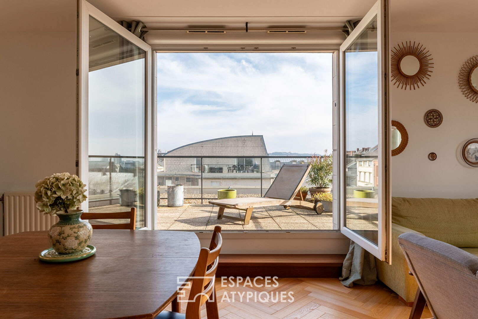 Appartement avec terrasse au dernier étage