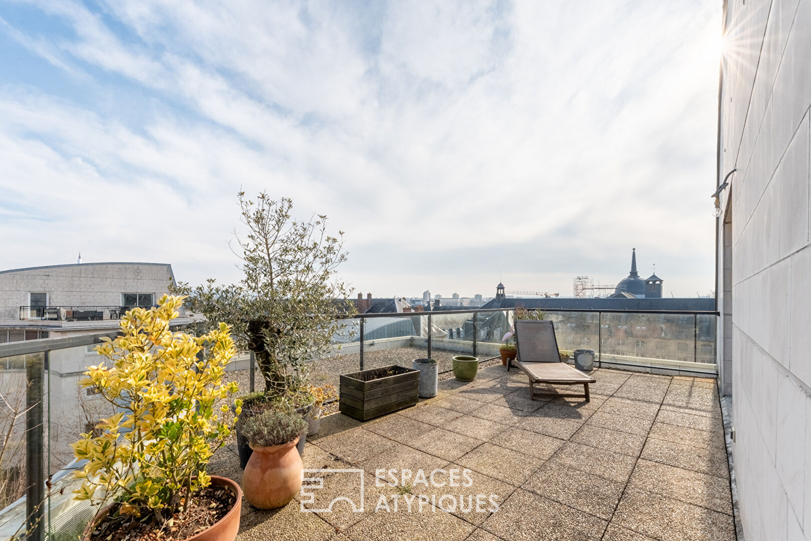 Appartement avec terrasse au dernier étage