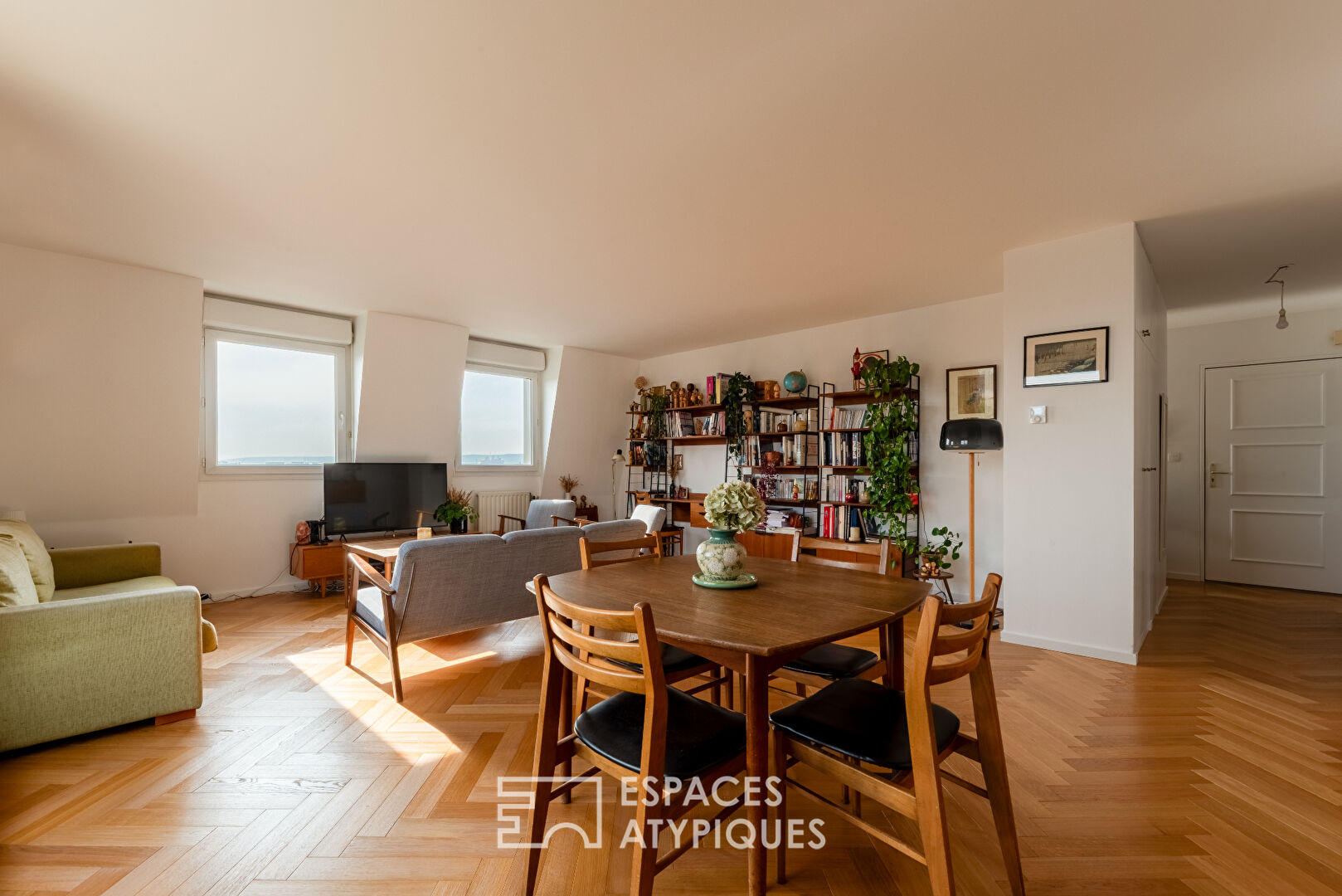 Appartement avec terrasse au dernier étage