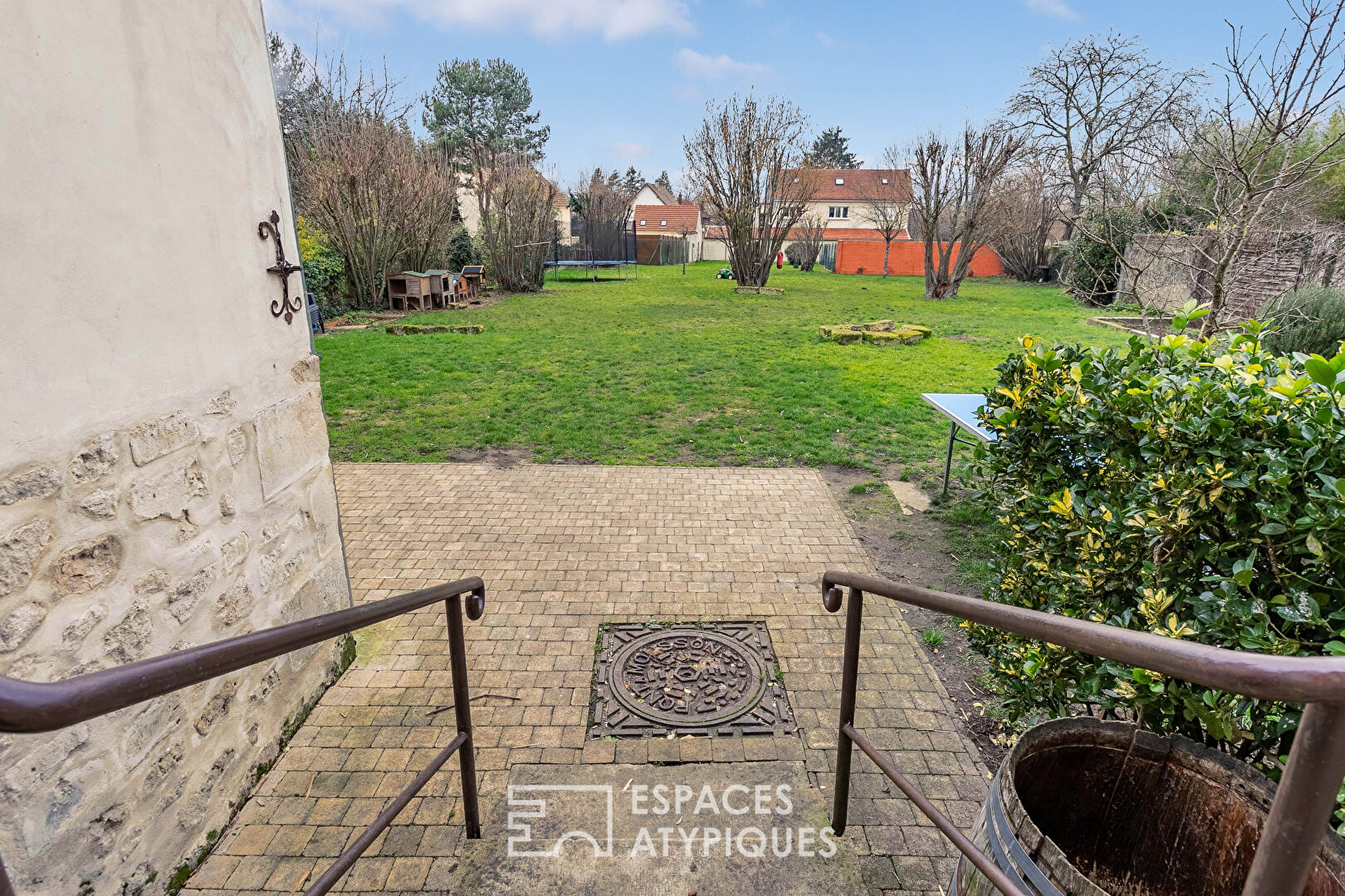 Home Sweet Home – Renovated old house in the heart of the village near Compiègne (60200)