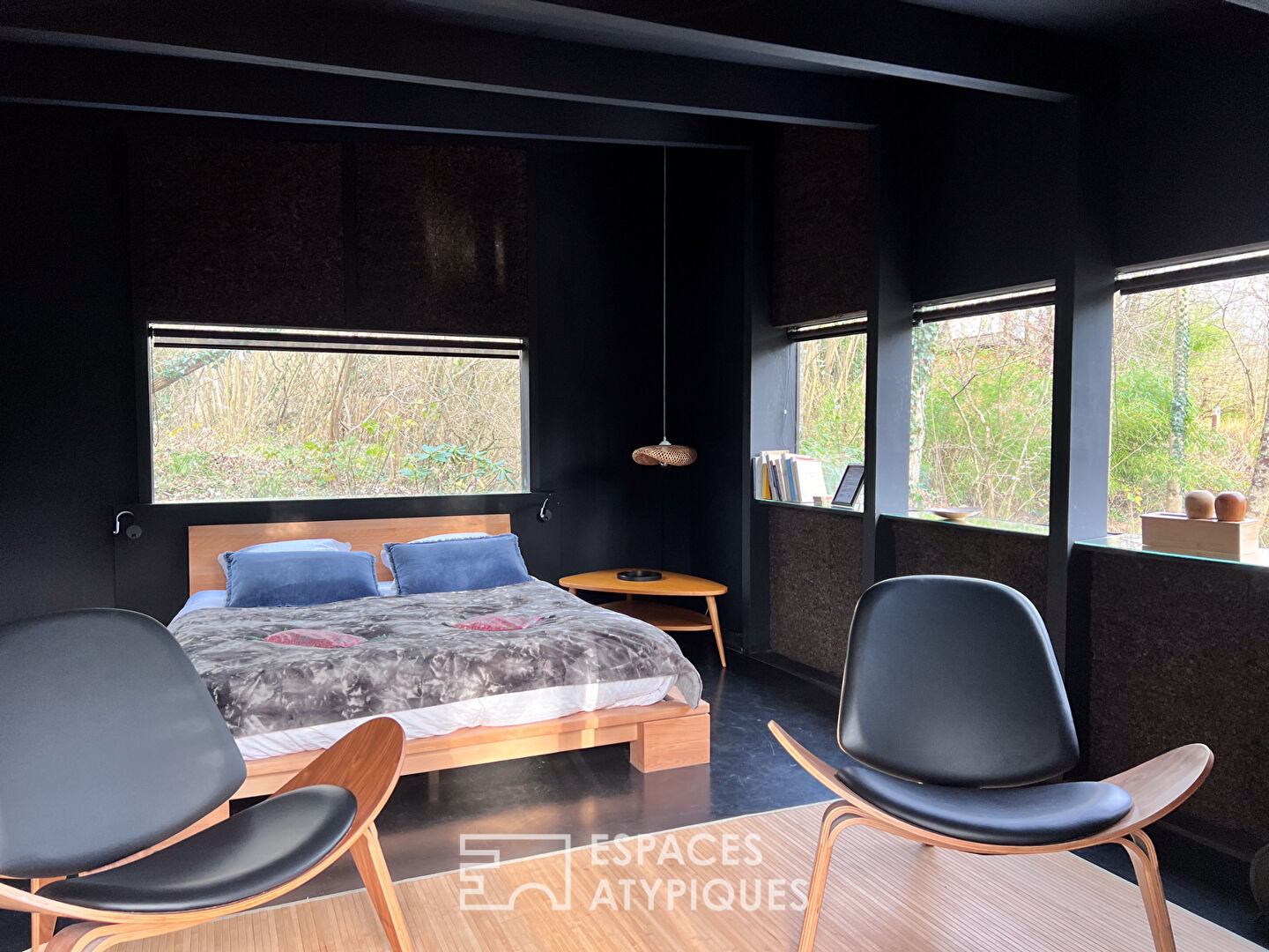 On the edge of the Baie de Somme nature reserve, property and ecolodges