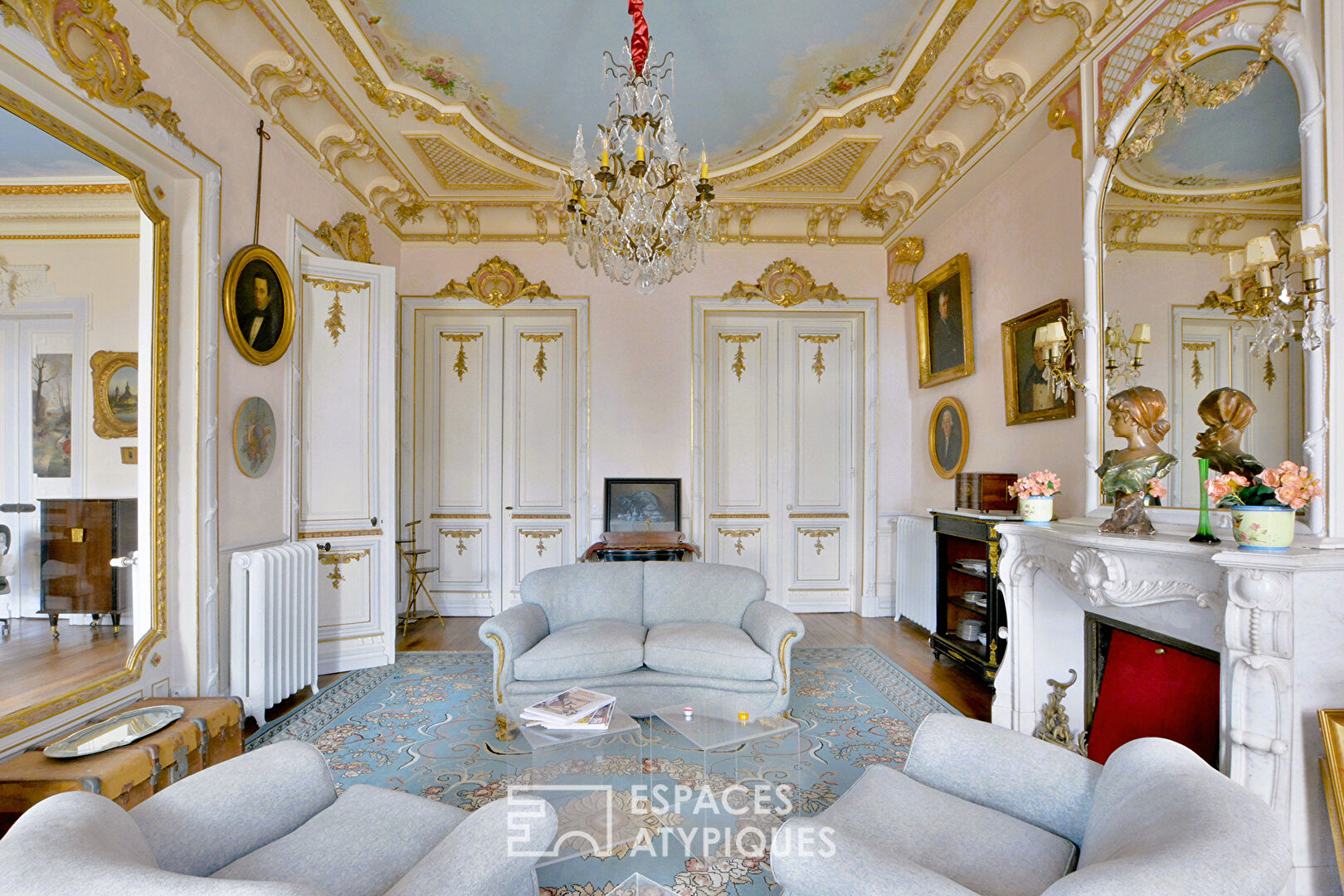 Magnificent Historic Residence in Abbeville – French Charm and Elegance