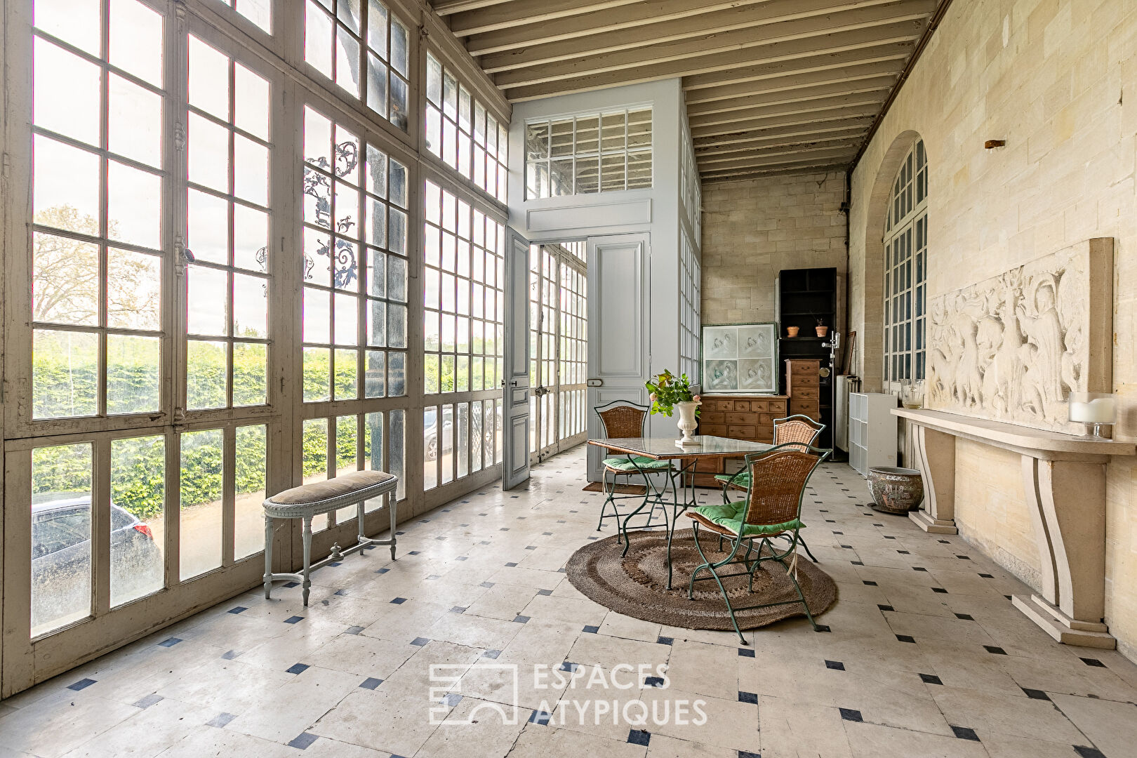 Appartement Grand Siècle avec terrasse et grand jardin