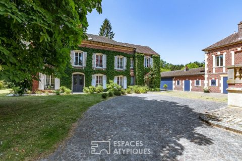 Country residence – Mansion and its fitted out annexes – Senlis (60300)