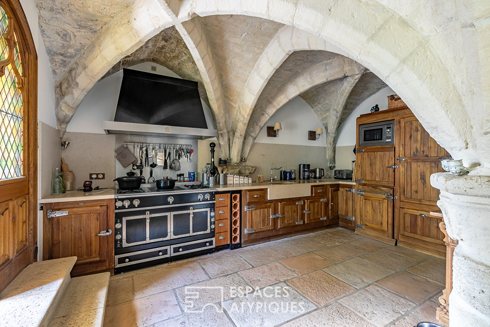 11th century abbey and its renovated outbuilding near Chantilly and Senlis