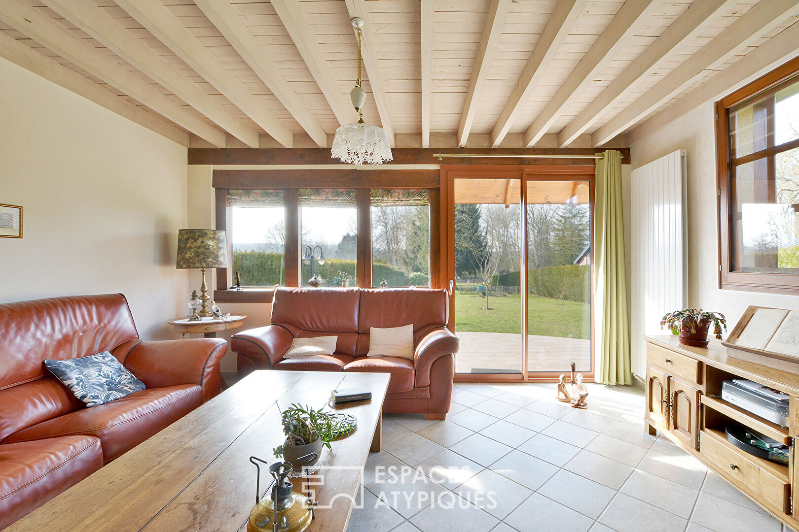 Vivre au calme : Maison confortable avec vue sur la Nature