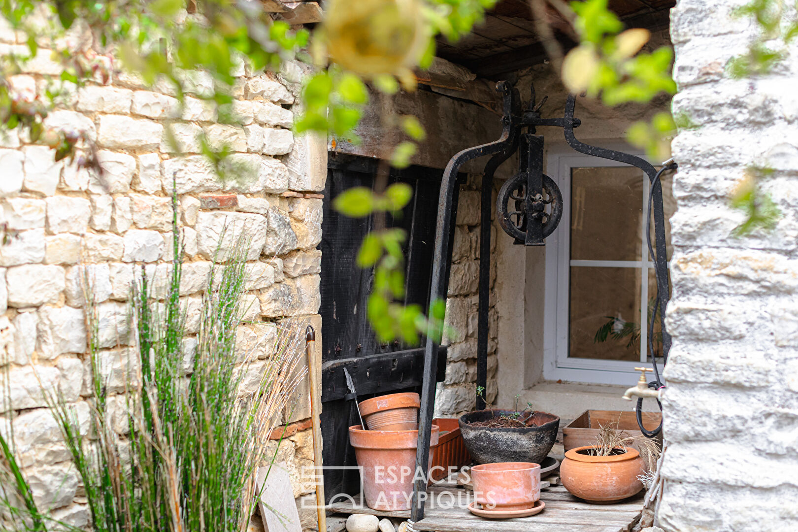 Maison authentique à rénover en coeur de village