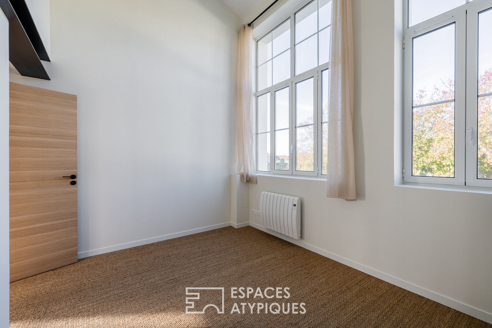 Loft dans une ancienne école de centre-ville de Royan