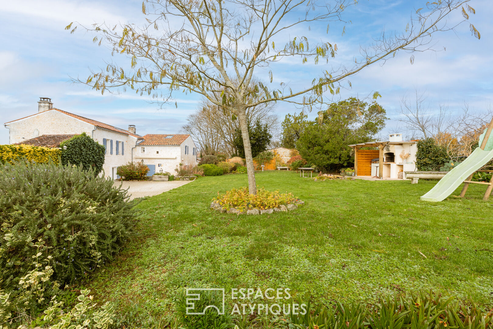 Charente family between land and sea