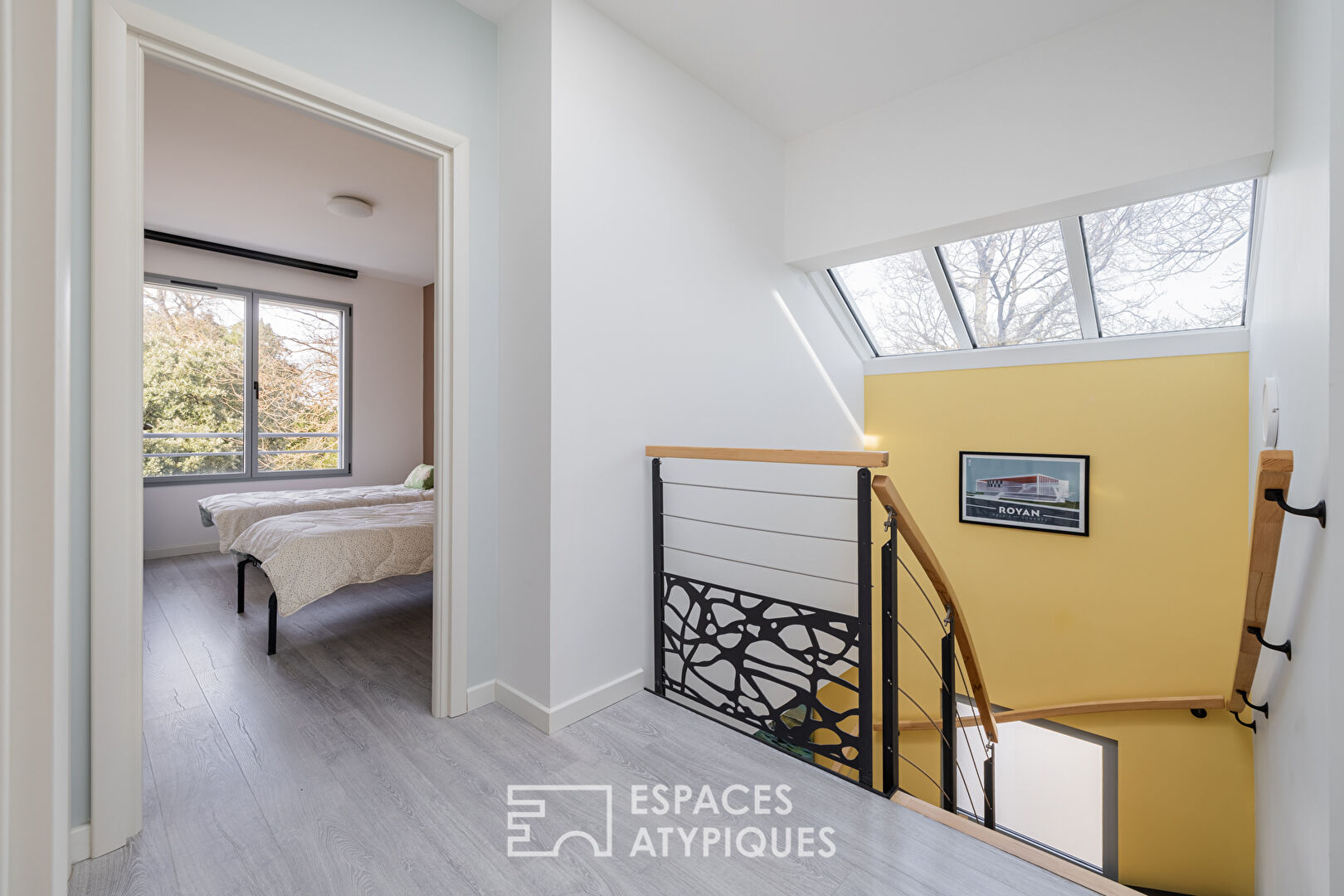 Moderne maison d’architecte dans le quartier du Parc