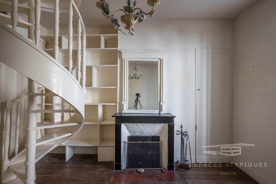 M1753EP_espaces-atypiques-duplex-ancien-relai-poste-paris-18e-01