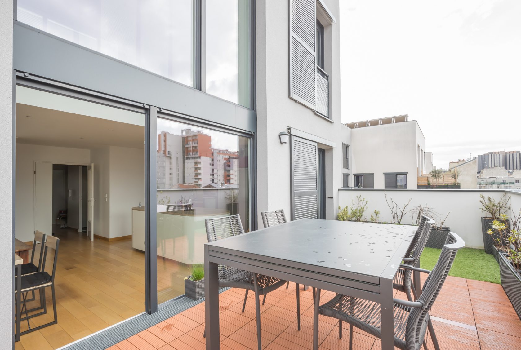 Duplex contemporain avec terrasses