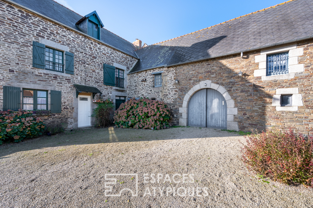 Le petit village, proche du Mont Saint Michel