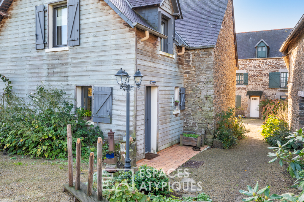 Le petit village, proche du Mont Saint Michel