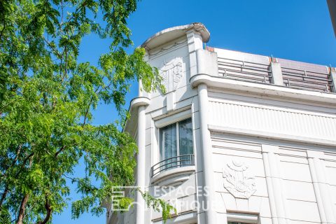 Art deco family home in the heart of town